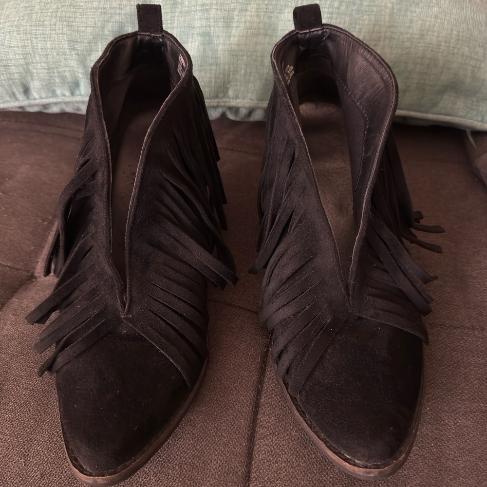 Coconuts by Matisse Black Fringe Ankle Booties